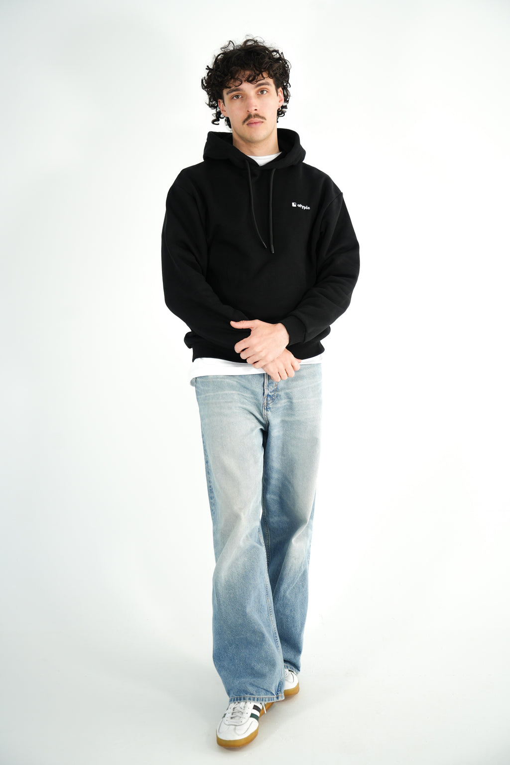 HOODIE NOIR